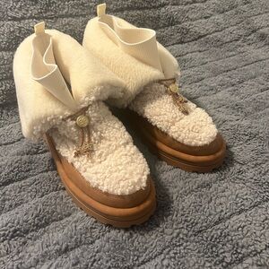 Sam Edelman Women's Cream and Brown Winter Boots